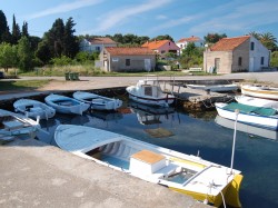 Un micro port à Uvala Muline sur Otok Ugljan