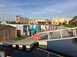 House boat