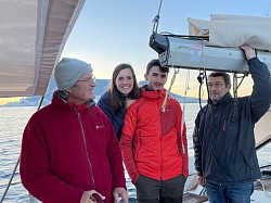 De Gibraltar jusqu’aux Antilles, Jean Yves, Julie, Simon, Hervé (et Catherine qui prend la photo)